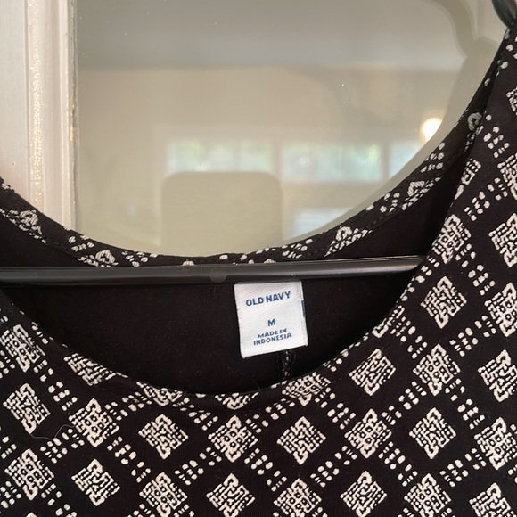 Old navy loose dress size M - Picture 3 of 4